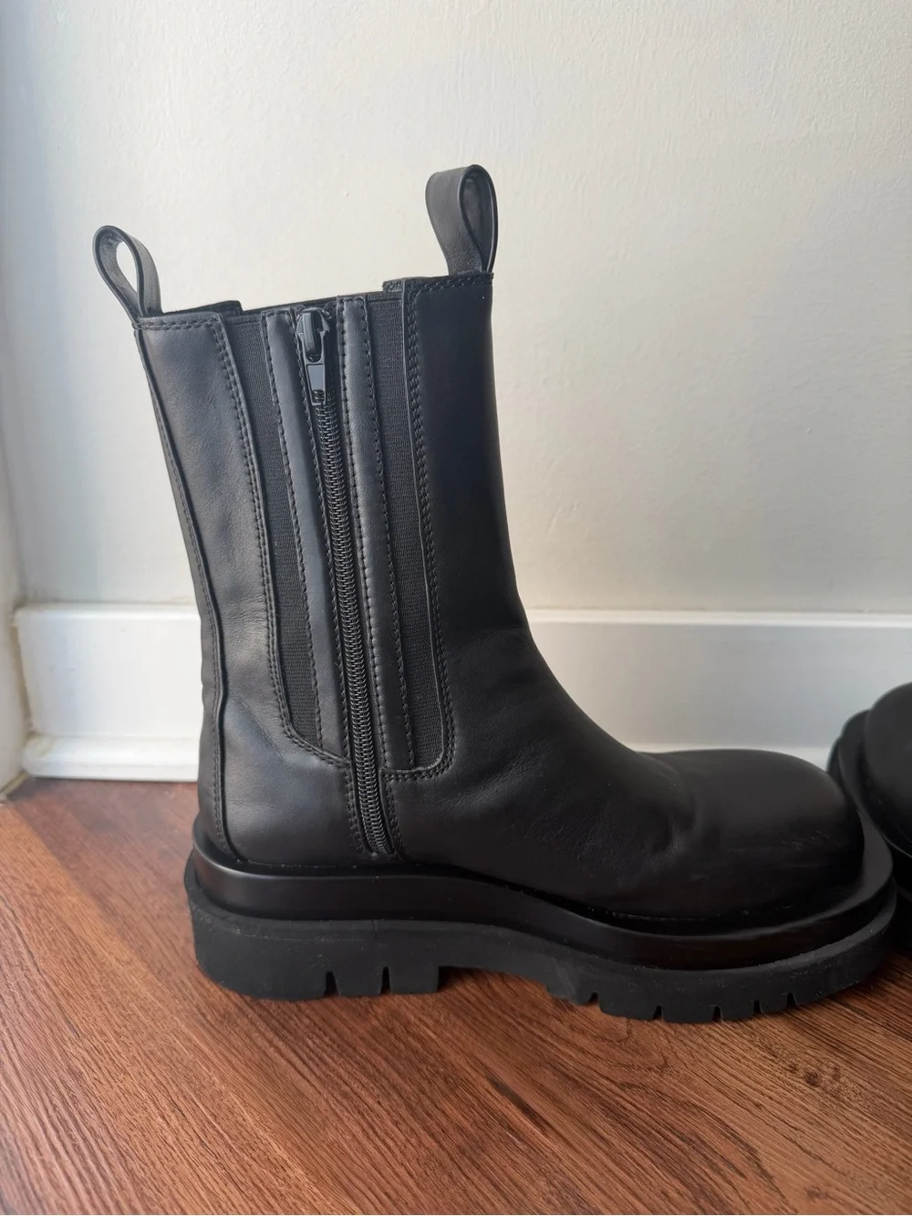 Jeffrey Campbell Black Women's Platform Chelsea Boots